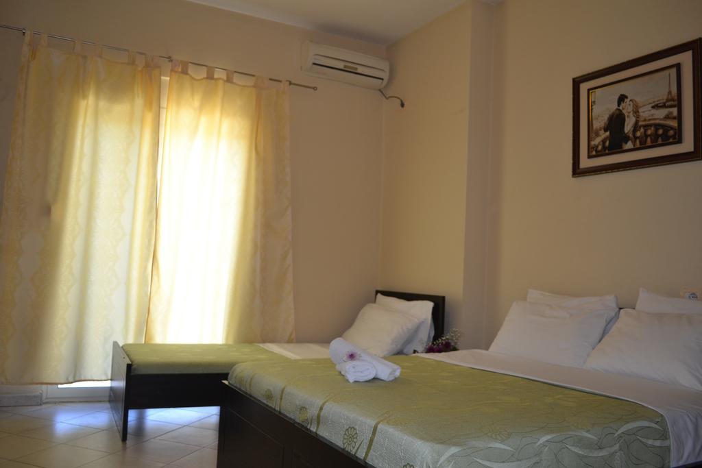 Hotel 4 Stinet Vlorë Exteriér fotografie