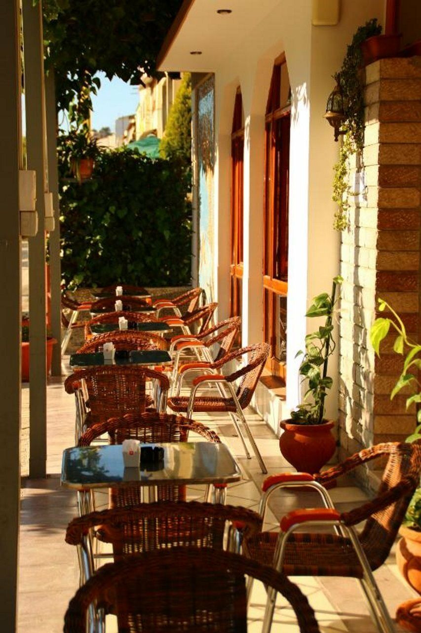 Hotel 4 Stinet Vlorë Exteriér fotografie